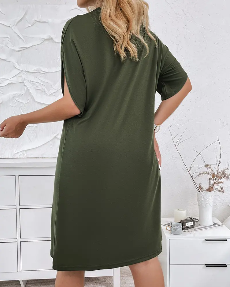 Maïa | Robe élégante à col en V