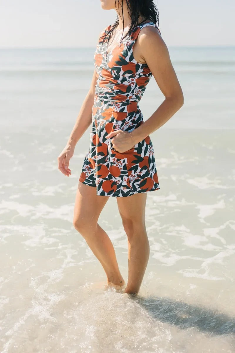 Alicia | Combinaison à volants avec soutien-gorge intégré et short pour femmes