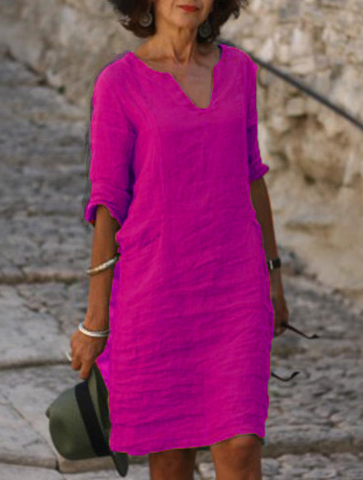 Francine | Robe intemporelle à col en V couvrant le ventre
