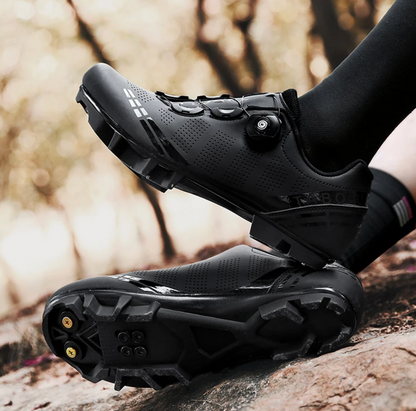 Chaussures de cyclisme VeloComfort® | Adieu les douleurs aux pieds !